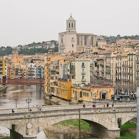 Flateli- Placa Catalunya 2-1 Apartmán Girona